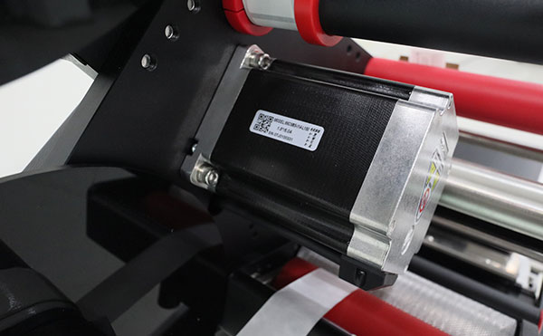 平面貼標(biāo)機,貼標(biāo)機,全自動貼標(biāo)機生產(chǎn)廠家